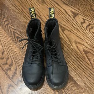 Kids Dr. Martens